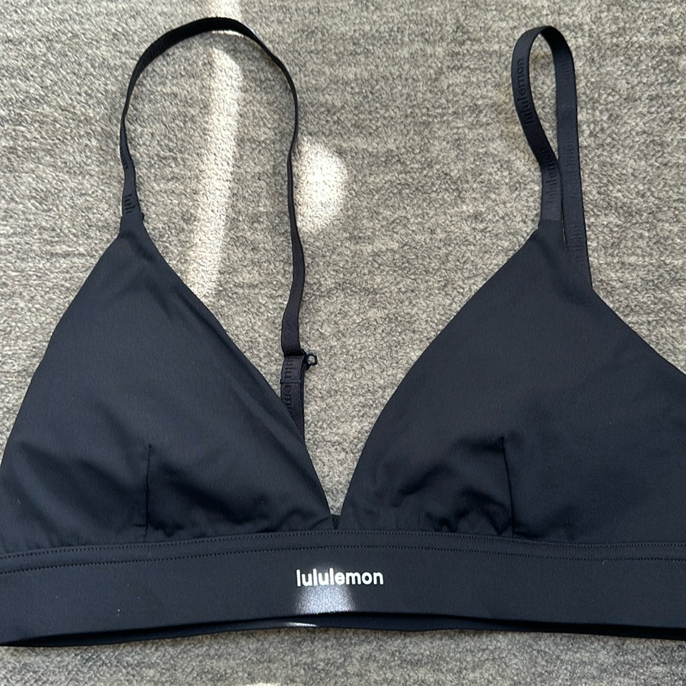Lululemon bra